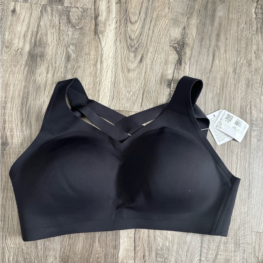 Lululemon size 38D Enlite bra